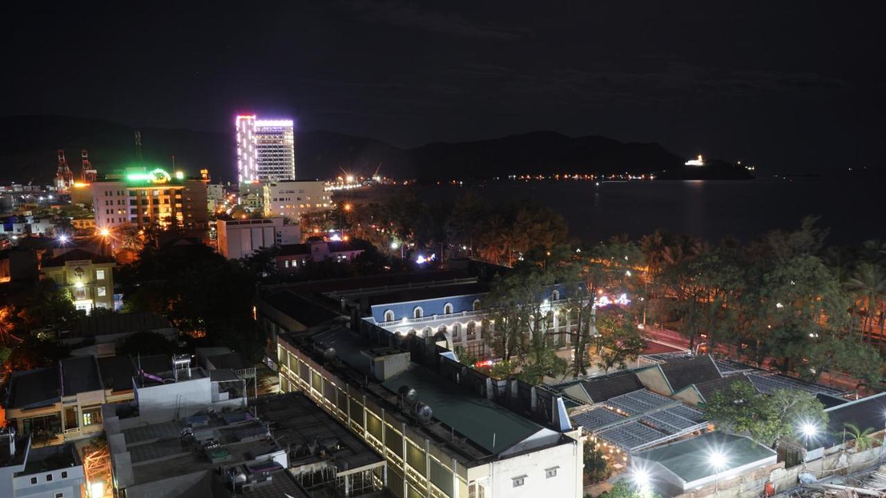 Khach San Sao Viet Hotel กวีเญิน ภายนอก รูปภาพ