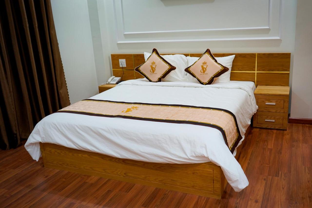 Khach San Sao Viet Hotel กวีเญิน ภายนอก รูปภาพ