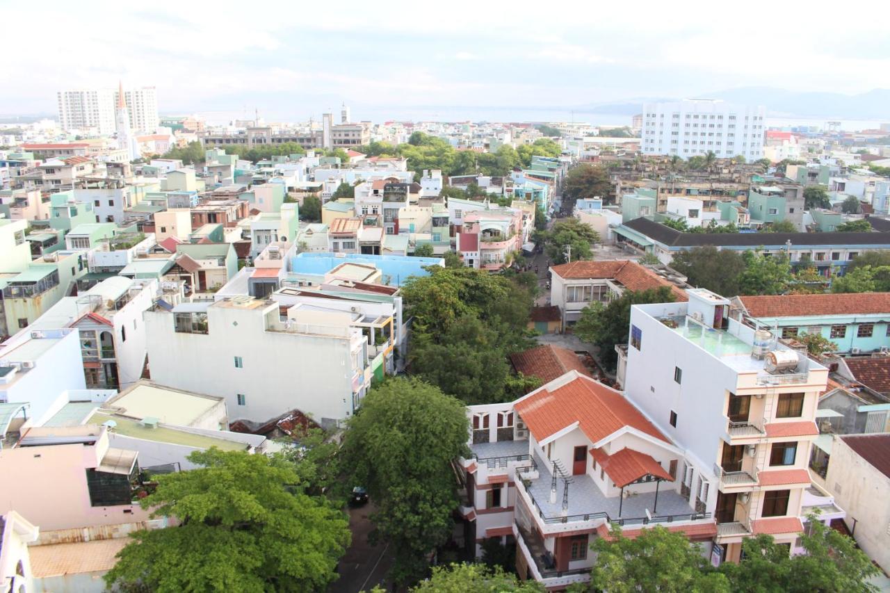 Khach San Sao Viet Hotel กวีเญิน ภายนอก รูปภาพ